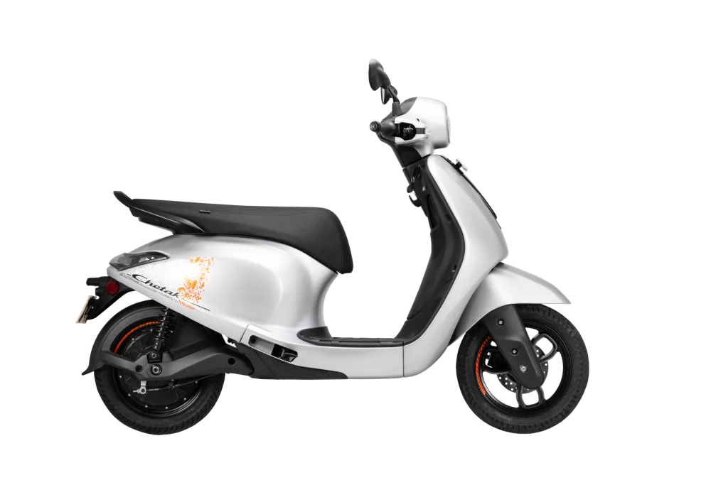 Chetak C2501 - Lightest EV scooter in Noida
