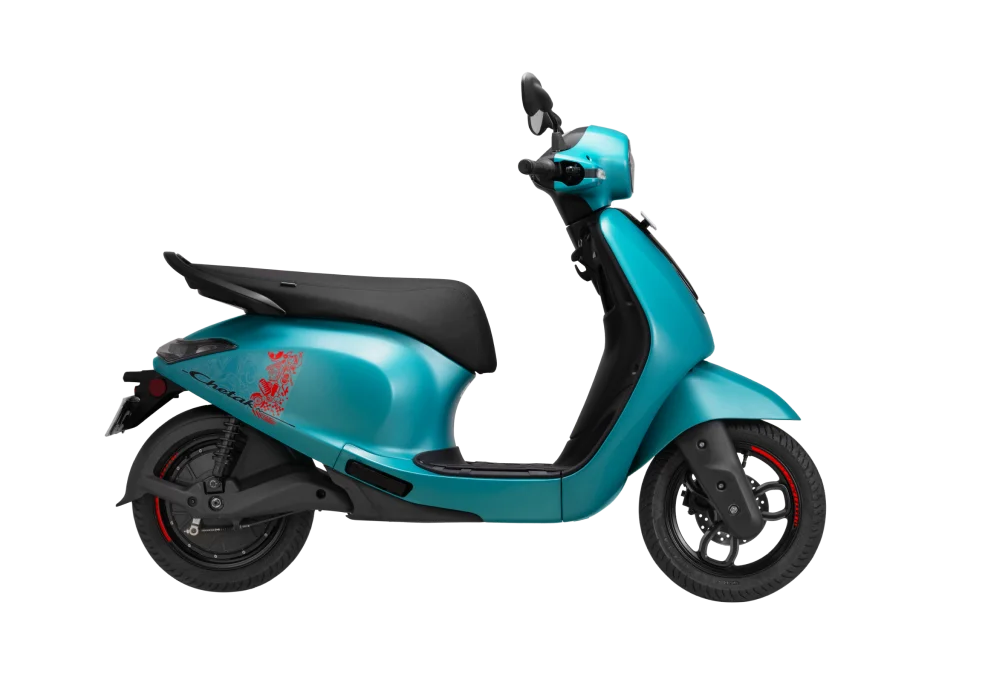 Chetak C2501 - Lightest EV scooter in Noida